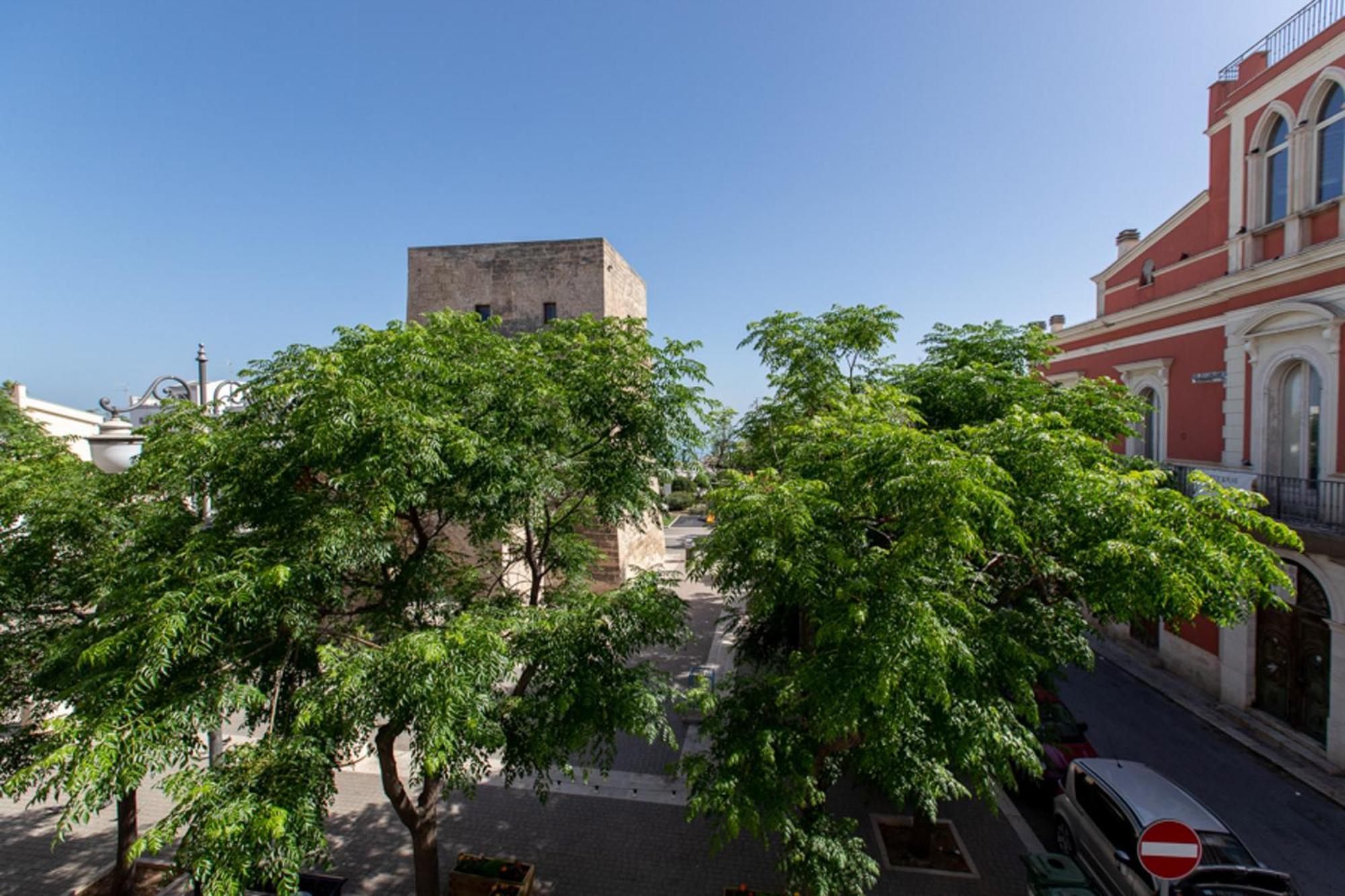 Torre Lama Apartments By Wonderful Italy Bari Buitenkant foto
